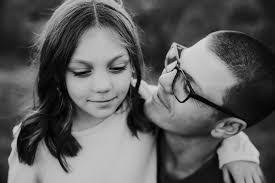 Danielle Diercks's Instagram, Twitter & Facebook