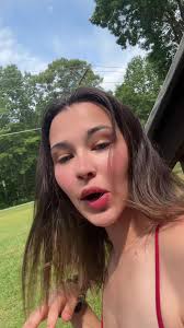 Erin Albright (@erinalbright53)