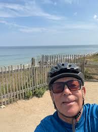 Hello... Mr & Mrs Claus Ridin' In Style 😎✌🏼