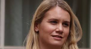 Charlotte Owen, chi è e perché è stata nominata baronessa da Boris Johnson-  Corriere.it