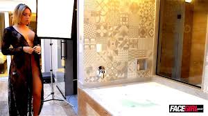 Mira L@riss@ - Strip, Model Brazilian, Blonde Porn - SpankBang