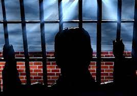 Vediamo nel dettaglio la disciplina e le differenze tra amnistia e indulto. L Indulto