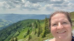 Über 100 Touren in ein Buch gefasst: Mit Hund Tommy erkundet Bloggerin  Marion Schäfer den Schwarzwald