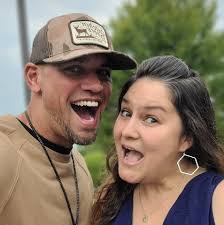 Brandon Bolding's Instagram, Twitter & Facebook