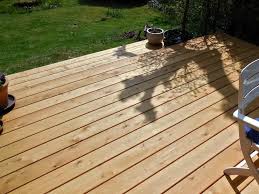 Sib Larche Terrassendielen Rustikal 28x120 Mm Kd Glatt Glatt Allgemeines Sibirische Larche Ist Eine Terrassendielen Terrassendielen Larche Holzterrasse