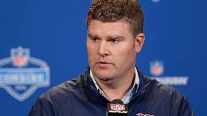 Titans agree to trade No. 1 pick to Rams