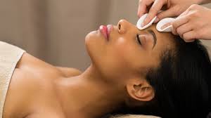 Facial Chemical Peel Treatment | Chemical Peel Facials at Liquivida