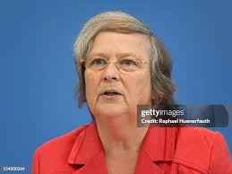 858 Hoehn Fotos und hochauflösende Bilder