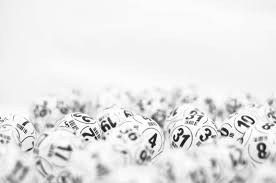 Tippe deine lieblingszahlen wann und wo es dir gefällt. Gewinnzahlen Quoten Swiss Lotto Joker Euro Millions Und Super Star Polizei News