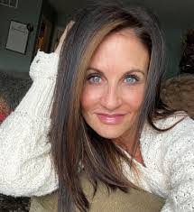 Aimee Rousseau's Instagram, Twitter & Facebook