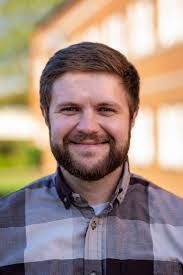 Jonathan Nivens's Instagram, Twitter & Facebook