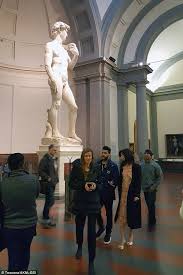 Tour Of Love Smitten Selena Gomez And The Weeknd S Italian Vacation Selena Gomez The Weeknd Selena Gomez Cute Selena Gomez