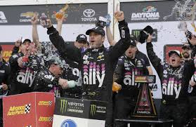 Johnson joined the monster energy nascar cup series in 2001. Jimmie Johnson Triggers Wreck Then Wins Clash At Daytona Honolulu Star Advertiser