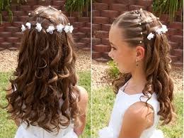 10 Stylish Hairstyle Ideas For Little Girls With Long Hair 1 Png 700 524 Flower Girl Hairstyles Little Girl Hairstyles Hairdo For Long Hair