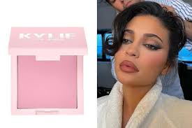 4 Best Kylie Cosmetics Products Worth Splurging On