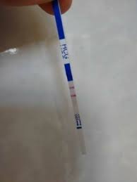 Muito cuidado com o teste de gravidez falso positivo, se puder registre com fotos e envie a empresa responsável como reclamação. Teste De Gravidez Positivo Teste De Gravidez Positivo Teste De Gravidez Exames De Gravidez