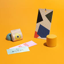 Comment créer une image centrée ? Impression Textile Creation De Tissu Imprime En Ligne