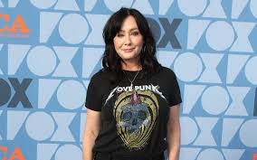 Shannen doherty (born april 12, 1971) is an actress best known for her role as heather duke in the film heathers and also her role as brenda walsh in the television series beverly hills, 90210. Beverly Hills 90210 Ikone Shannen Doherty Wie Der Kampf Gegen Den Krebs Ihre Ehe Veranderte