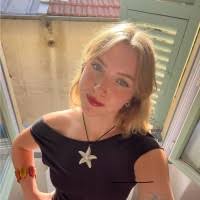 Madelyn Doyle's Instagram, Twitter & Facebook