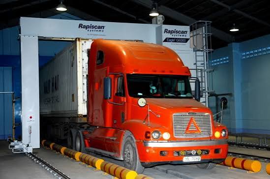 Cảng Hải Phòng áp dụng máy soi container - VnEconomy