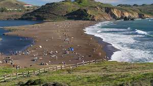 Check bug activity levels ». Rodeo Beach U S National Park Service