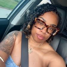 Husband .... how often do you compliment you wife ?