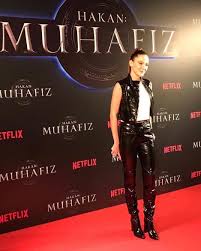 إلينا من حفل مسلسل الحامي Alinaboz Theprotector Vogue Men Alina Boz Vogue