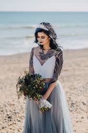 31 Non Traditional Bridal Outfits That Wow Part 2 Alternative Wedding Dresses Bridal Outfits Nontraditional Wedding Dress