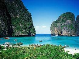  tampilkan daftar isi 1. 13 Pantai Terindah Di Dunia Yang Cantik Banget