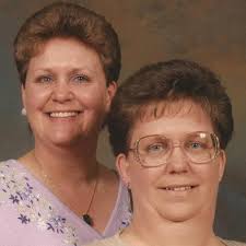 Any cake makers who can make me this cake?