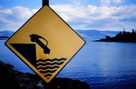 save your life from a sinking vehicle
