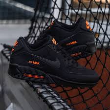 Pin By Adrianna Mysliwski On Air Max 90 Nike Running Shoes Black Mens Nike Shoes Sneakers Men Fashion