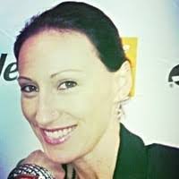 Amanda Spinks's Instagram, Twitter & Facebook