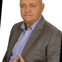 40+ perfiles de «Podhajny»