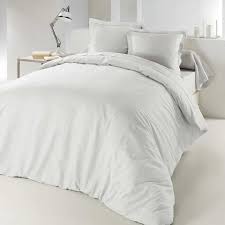 Le coton de nos housses de couette et taies d'oreiller est issu de sources plus durables. Housse De Couette Unie En Coton 57 Fils Cm2 Blanche 260 X 240 Cm Cdiscount Maison