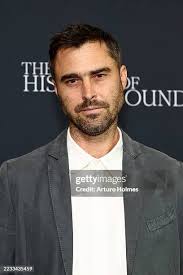 327 Ben Shattuck Photos & High Res Pictures