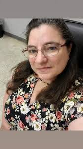 Dana Foret's Instagram, Twitter & Facebook