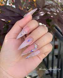 Always Wanted To Try Stiletto Nails Nail Art Nail Shapes Stiletto Nails Weddingideasdiy Com Stilettonai Acrylic Nails Stiletto Pretty Acrylic Nails Swag Nails