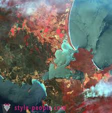 Ochiul ciclonului este poziţionat fix în marea neagră. Cele Mai Interesante Imagini Din Satelit In 2013