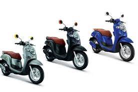 Namun karena perbedaan taste antara masyarakat indonesia dan thailand rupanya tetap membuat tampilan scoopy ikut beda. Honda Scoopy Thailand Lebih Keren Mana Dibanding Versi Indonesia Motorplus