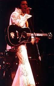 элвис пресли Elvis As Recorded At Madison Square Garden Pin By Skyler Smith On Elvis The King Elvis Elvis In Concert Elvis Jumpsuits