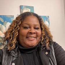 Carmen Evans's Instagram, Twitter & Facebook