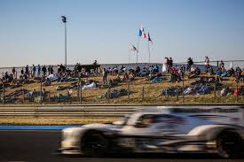 The 24 hours of le mans, created in 1923, provides a circuit of 13.629 km including the bugatti circuit and main roads open to the public all year round. Le Mans Is The Season S Premier Event So It S Being Held Twice The New York Times