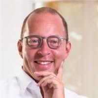 Daniel König Email & Phone Number