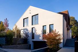 It can be placed or relocated easily and fast. Haus J Kg5architekten