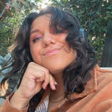 Jade Cuevas (@jadecuev)