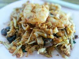 Besides the char kuey teow cooked in chinese char kway teow style and i would say it is definitely satisfying. char koay teow has eggs, prawns, bean sprouts and the prawns are the highlight for some. Pin On Foods