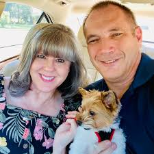 Is that daiy bowl of oats heathy or inflammatory? Watch:  https://youtu.be/bzXqoY7SKcw @Quaker #oatmeal #IBS