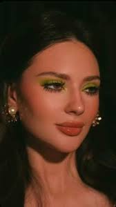 72 Makeup looks ideas in 2025