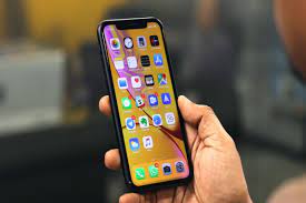 Apple iphone xr will in the first row among apple iphone xr comes with 6.1 inches full hd+ super amoled screen. Apple Iphone Xr Review Great Battery Life Display Makes It The Best Iphone To Buy Tech Reviews Firstpost